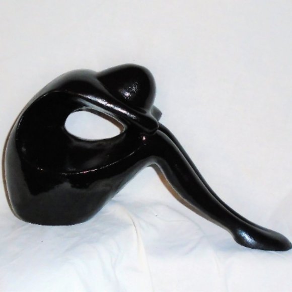 Art Deco Black High Gloss Abstract Sitting Statue Sculpture